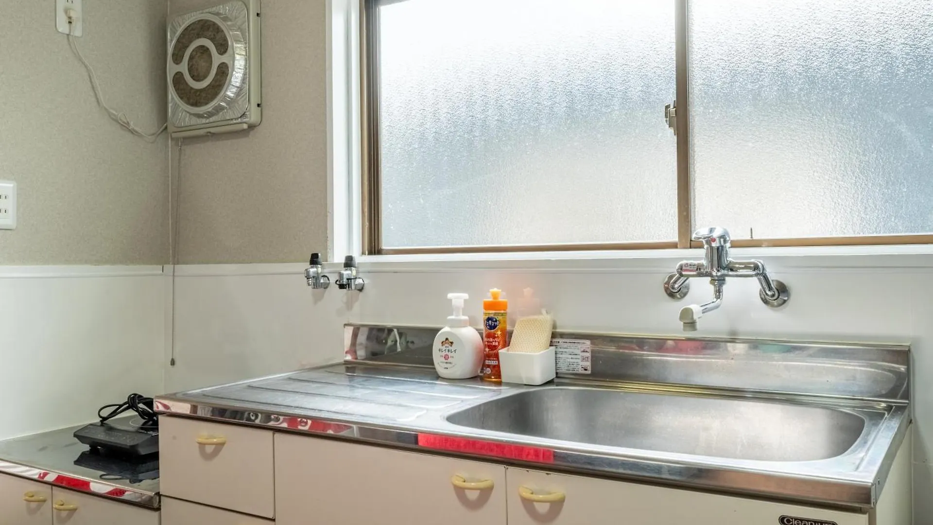 0102 Newly Opened Hotel Baika Family Friendly Free Parking 10 Minutes To Usj 102 Osaka 0*,  Japan